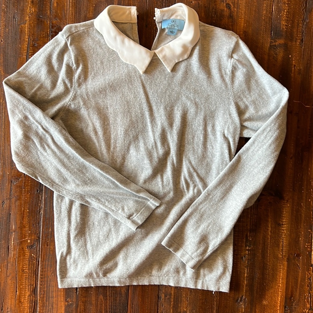 Cece Sweater with collar detail and bow size L